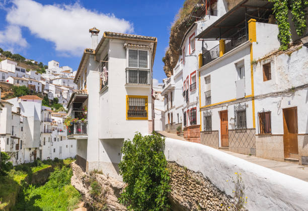 istock View of Setenil de las Bodegas, Andalucia, Spain 1135138324