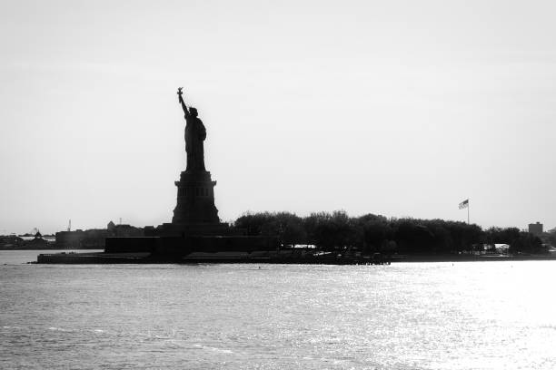 istock Statue of liberty 1135157702
