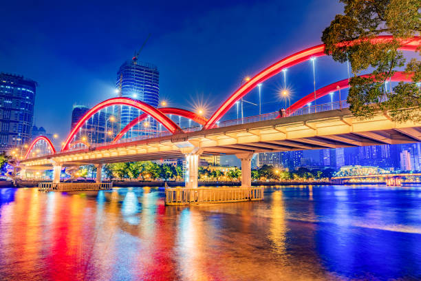 istock Night view of the Jiefang Bridge 1135170287