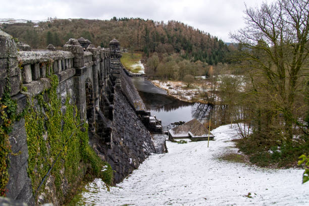 istock Lake Vyrnwy dam - Wales UK 1135173632