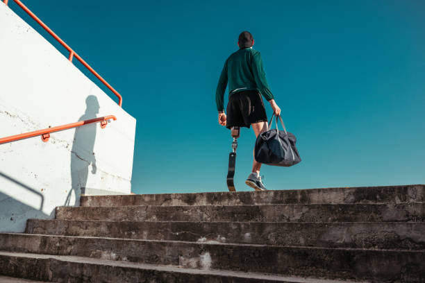 focused on his fitness goals - running athlete staircase teenager imagens e fotografias de stock