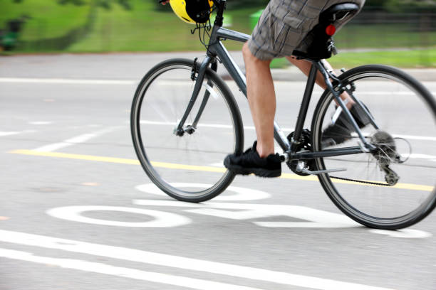 istock Cycling in motion solo and tandem 1135271426