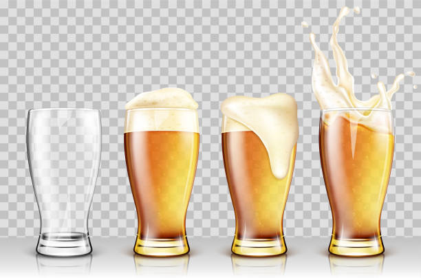 set aus verschiedenen vollen und leeren biergläsern. isoliert auf transparentem hintergrund. realistische vektorillustration - pint stock-grafiken, -clipart, -cartoons und -symbole