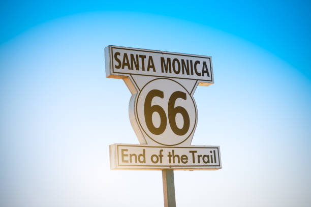 the sign of road - route 66 road sign california imagens e fotografias de stock