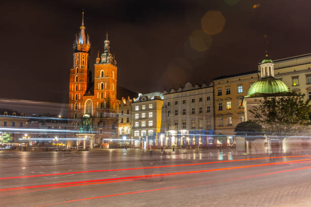 istock St. Mary's Basilica (Church of Our Lady Assumed into Heaven) in Krakow, Poland at night 1135336860