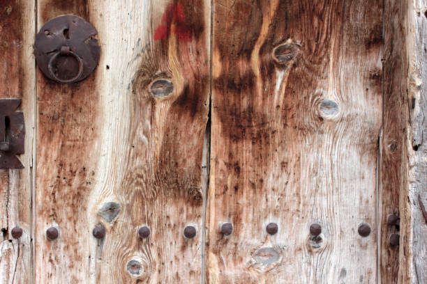 istock old weathered wooden door 1135343968