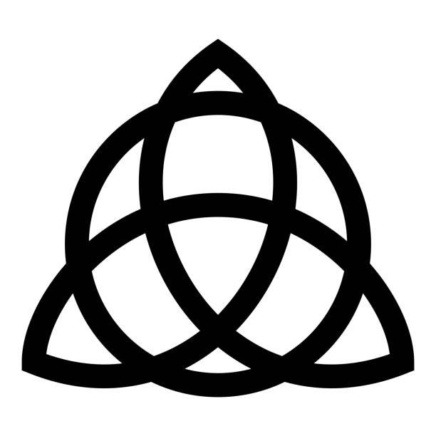 ilustrações, clipart, desenhos animados e ícones de nó de trikvetr com poder do círculo de três símbolo de viking tribal para o ícone do nó da trindade do tatuagem cor preta ilustração plana - celtic culture tattoo symbol geometry