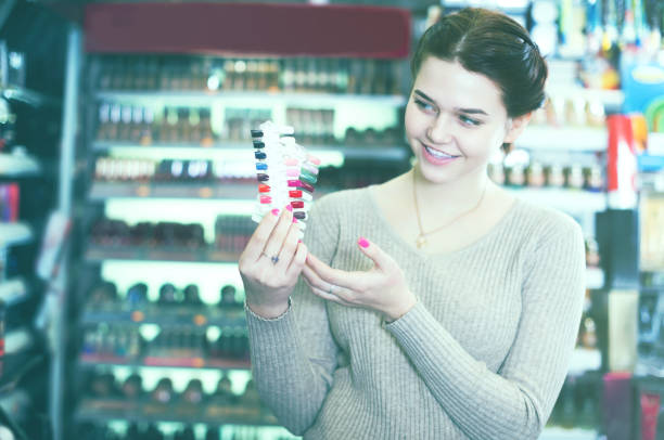 istock Seller demonstrating assortment 1135505686