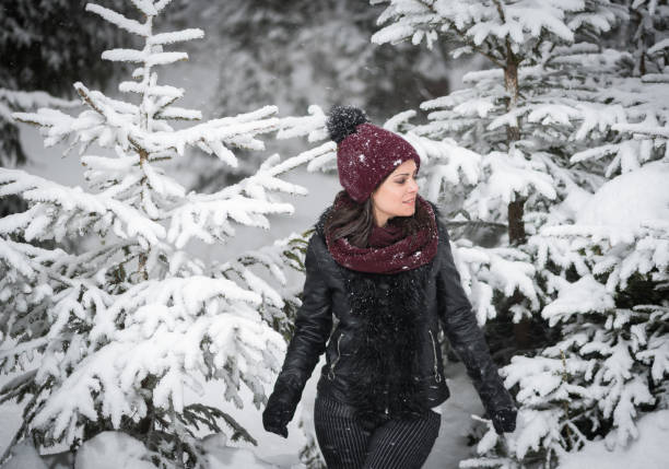 istock Winter Photosession with Veronica 1135507950