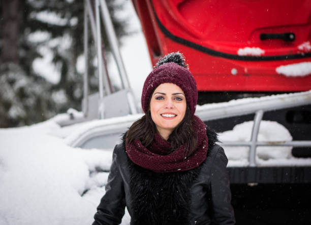 istock Winter Photosession with Veronica 1135508020