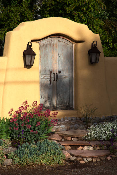 istock Decorative Gateway Near Canyon Road, Santa Fe, New Mexico 1135530929