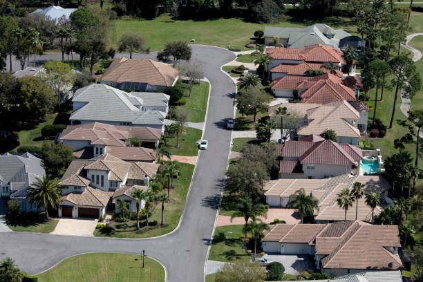 istock Aerial Living in Florida 1135577304