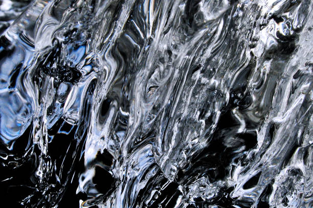 istock Melting ice Series 4 of 17 1135578495