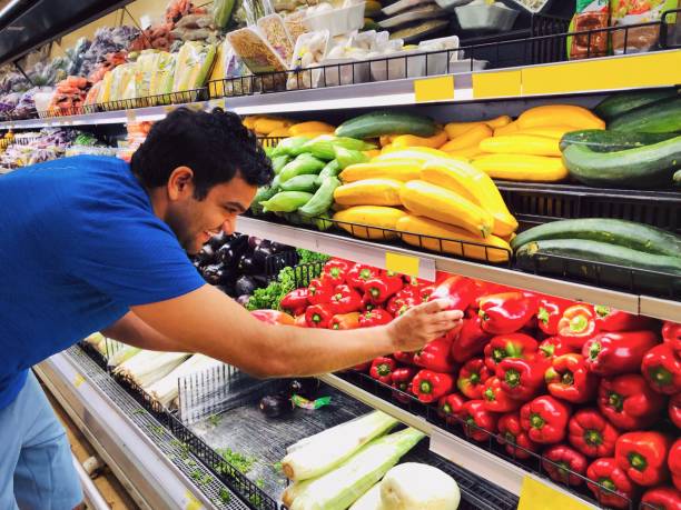 istock Hispanic millennials grocery shopping 1135598141