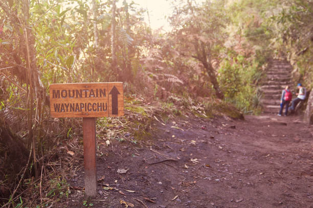 istock Path to waynapicchu mountain sign 1135611924