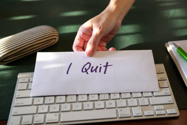 istock Handing in resignation letter 1135628559