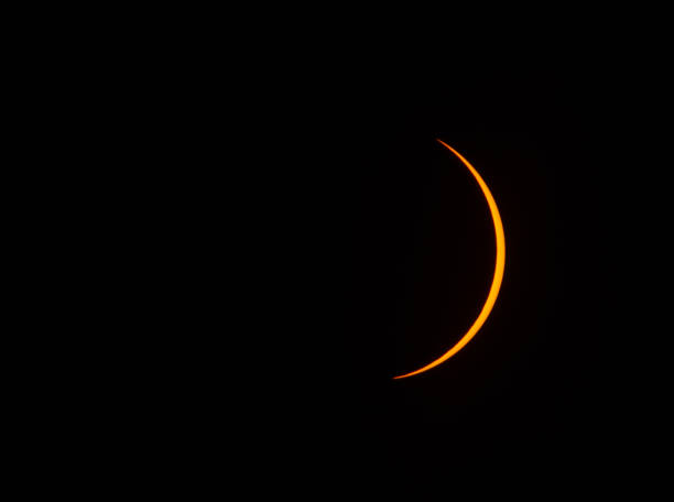 a solar eclipse as seen from cheyenne, wyoming/usa on august 21, 2017 - 5461 imagens e fotografias de stock