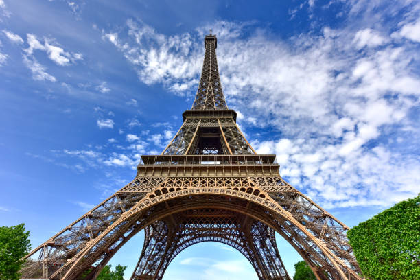 istock Eiffel Tower - Paris, France 1135647133