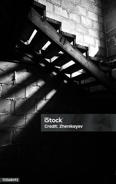 Foto de Escadaria e mais fotos de stock de Antigo - Antigo, Arquitetura, Conceito