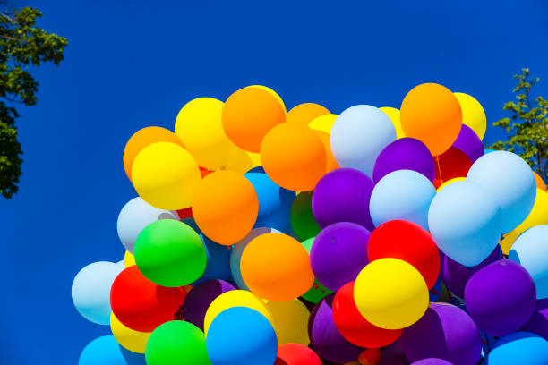 istock Background of a set of colored balloons 1135712194