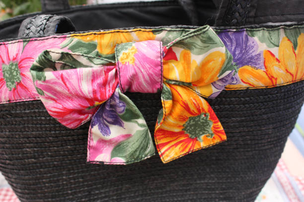 istock Straw Beach Bag Fabric  Headband with Floral Pattern 1135782168