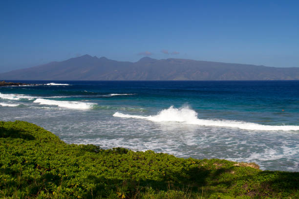 istock View of Moloka’i from Oneloa (Kapalua) Beach 1135803811