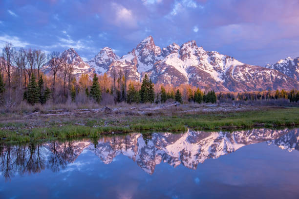 istock Sunrise on Grand Teton peaks 1135821839