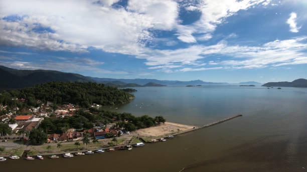 istock Pontal Beach, Paraty-Brazil 1135827732