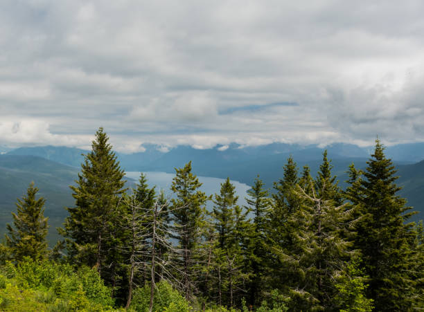 istock Lake McDonald From Apgar Lookout Trail 1135834183