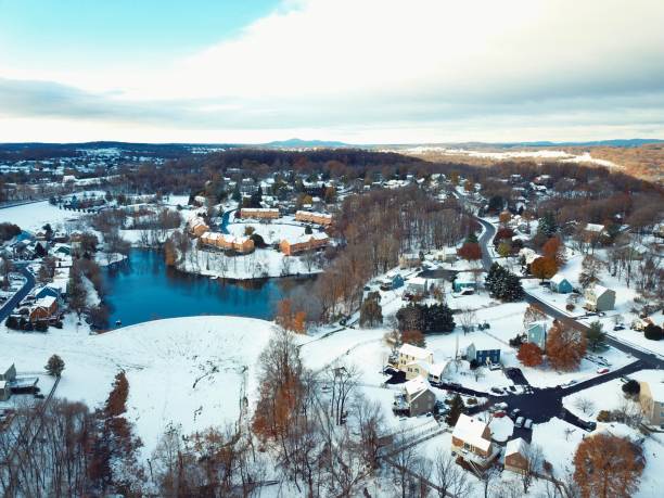 istock Lake Anita Louise Snow 9 1135890621