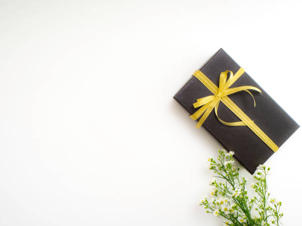 istock Romantic set, Rustic Gift box with gold ribbon and green 1135898535