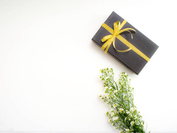 istock Romantic set, Rustic Gift box with gold ribbon and green 1135898557