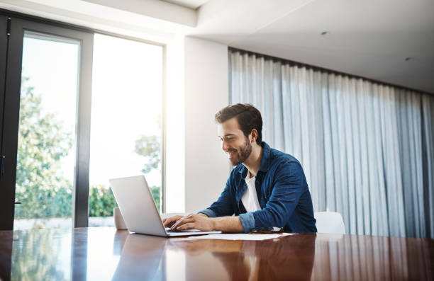 istock i've got all the space I need to work here at home 1135911858