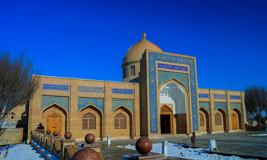 Vista exterior a Baha-ud-din Naqshband Bokhari Memorial Complex cerca, Bukhara, Uzbekistán photo