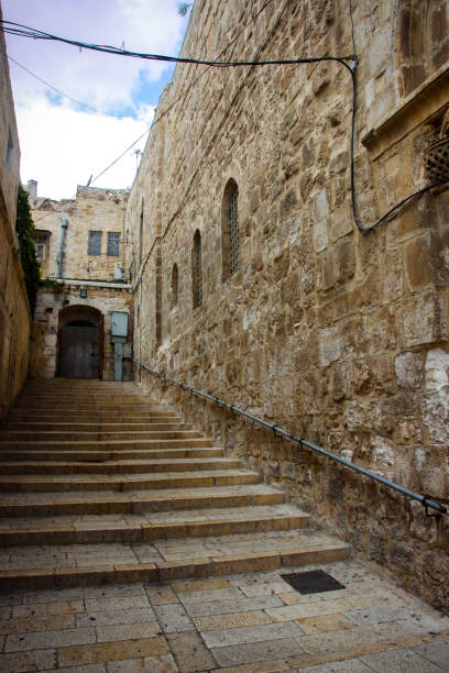 istock Jerusalem old city street 1135931125