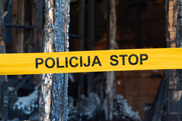 istock Policija Stop - Cordon tape 1135938215