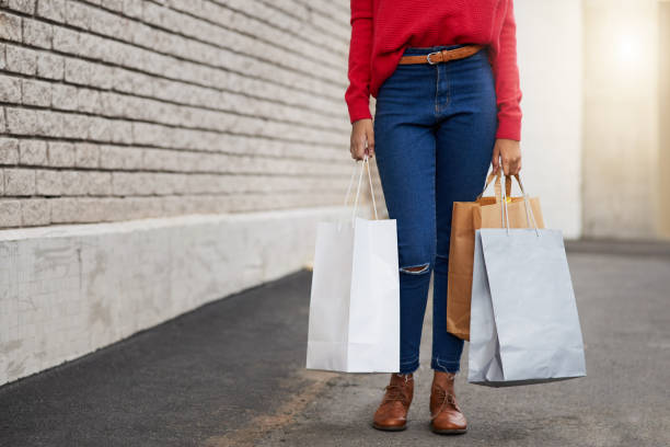 istock Out shopping in the city 1135939984