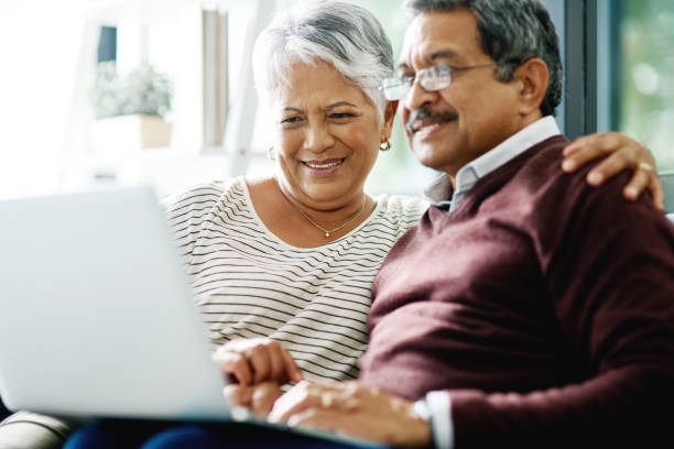 istock Technology helps us to keep up with the world 1135957266