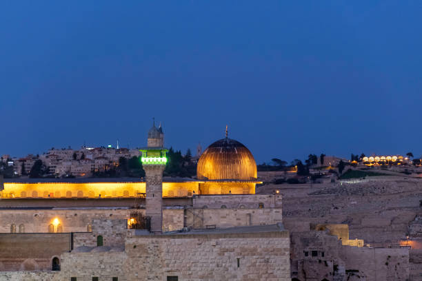 Al-Aqsa Mosque in Jerusalem In the evening time on the top of the Temple Mount. Al-Aqsa Mosque in Jerusalem In the evening time on the top of the Temple Mount. al aksa stock pictures, royalty-free photos & images