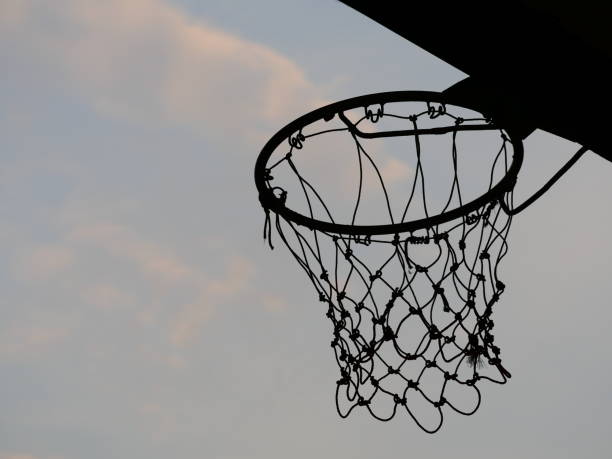 istock Old basketball hoop 1135984594