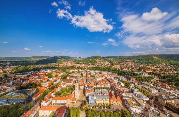 vista sopraelevata su jena - jena foto e immagini stock