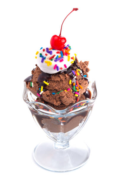 istock Chocolate Sundae Isolated on a White Background 1136006185