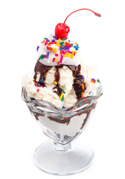 istock Vanilla Sundae with Chocolate Sauce Isolated on a White Background 1136006563