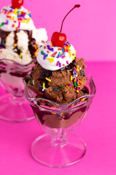 istock A Chocolate and Vanilla Sundae on a Pink Background 1136008446