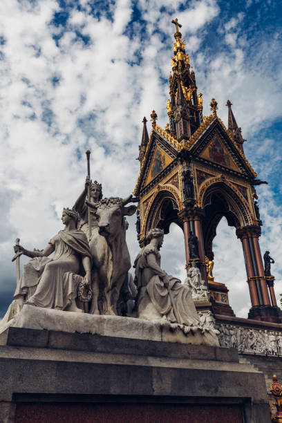istock Albert Memorial Europe Group Statues 1136010969