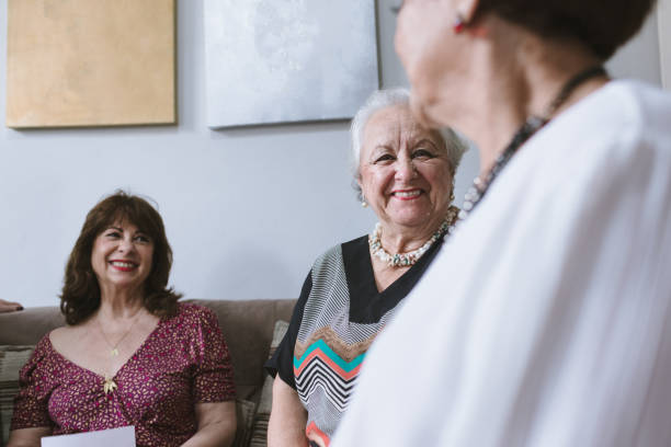istock Happiness to receive a visit at home 1136043369