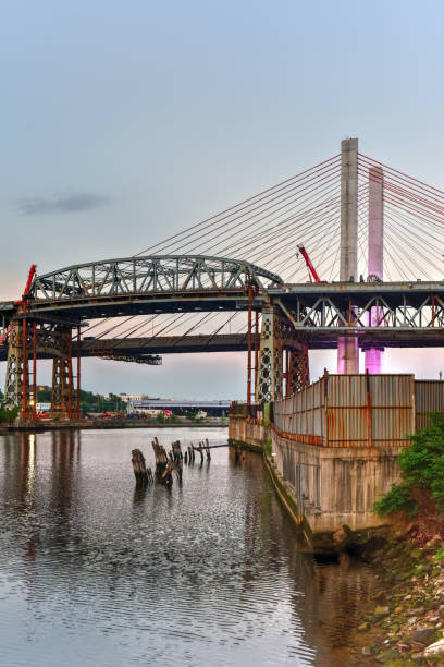 istock Kosciuszko Bridge - New York City 1136081056
