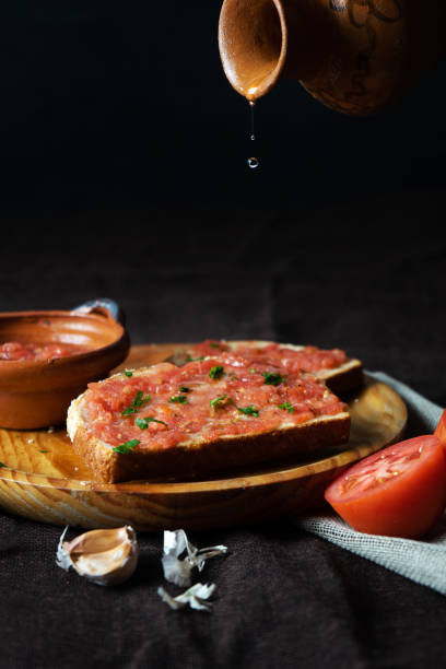 istock Spanish tomato toast 