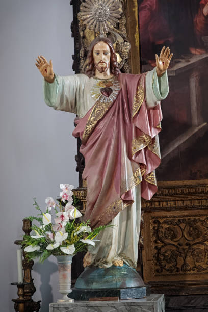 Figure of Christ Funchal, Madeira, Portugal - February 22, 2019: Figure of Christ in Se de Portalegre, the cathredral in Funchal, the main city on the Portuguese island Madeira funchal christmas stock pictures, royalty-free photos & images