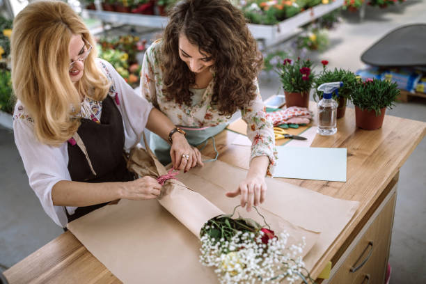 istock Making of Lovely Bouquet 1136257926